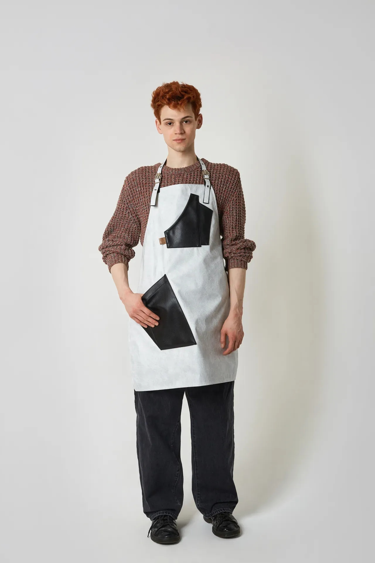 Apron Yin