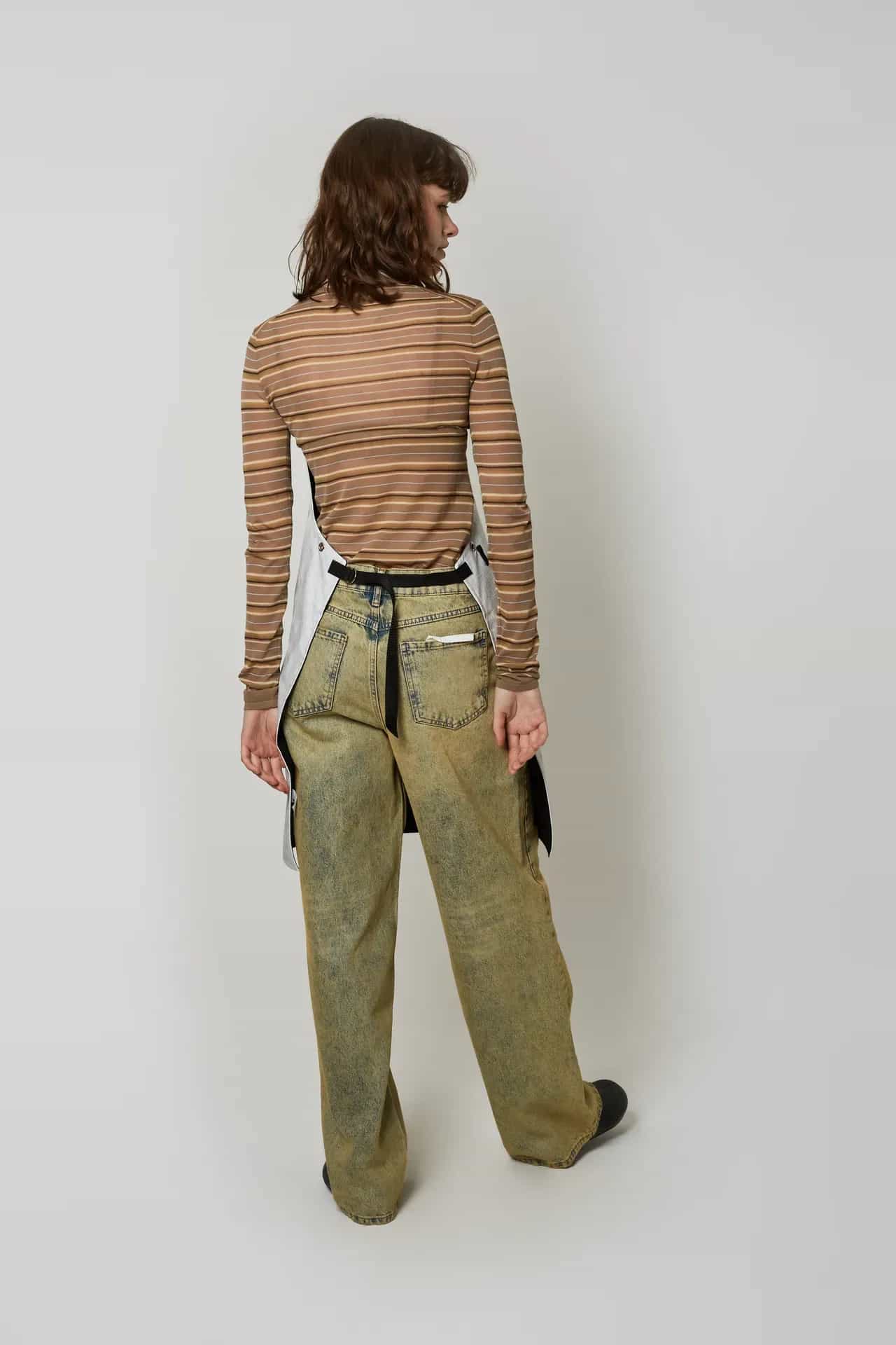Apron Yin