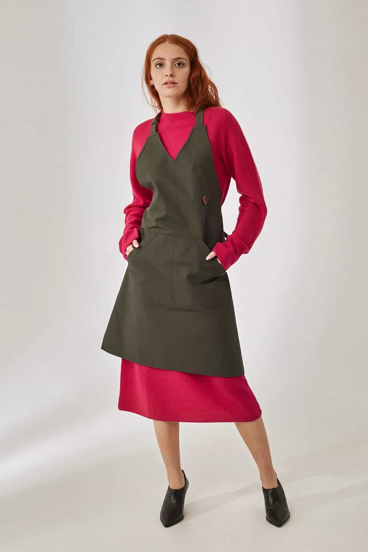 Apron Kelner female